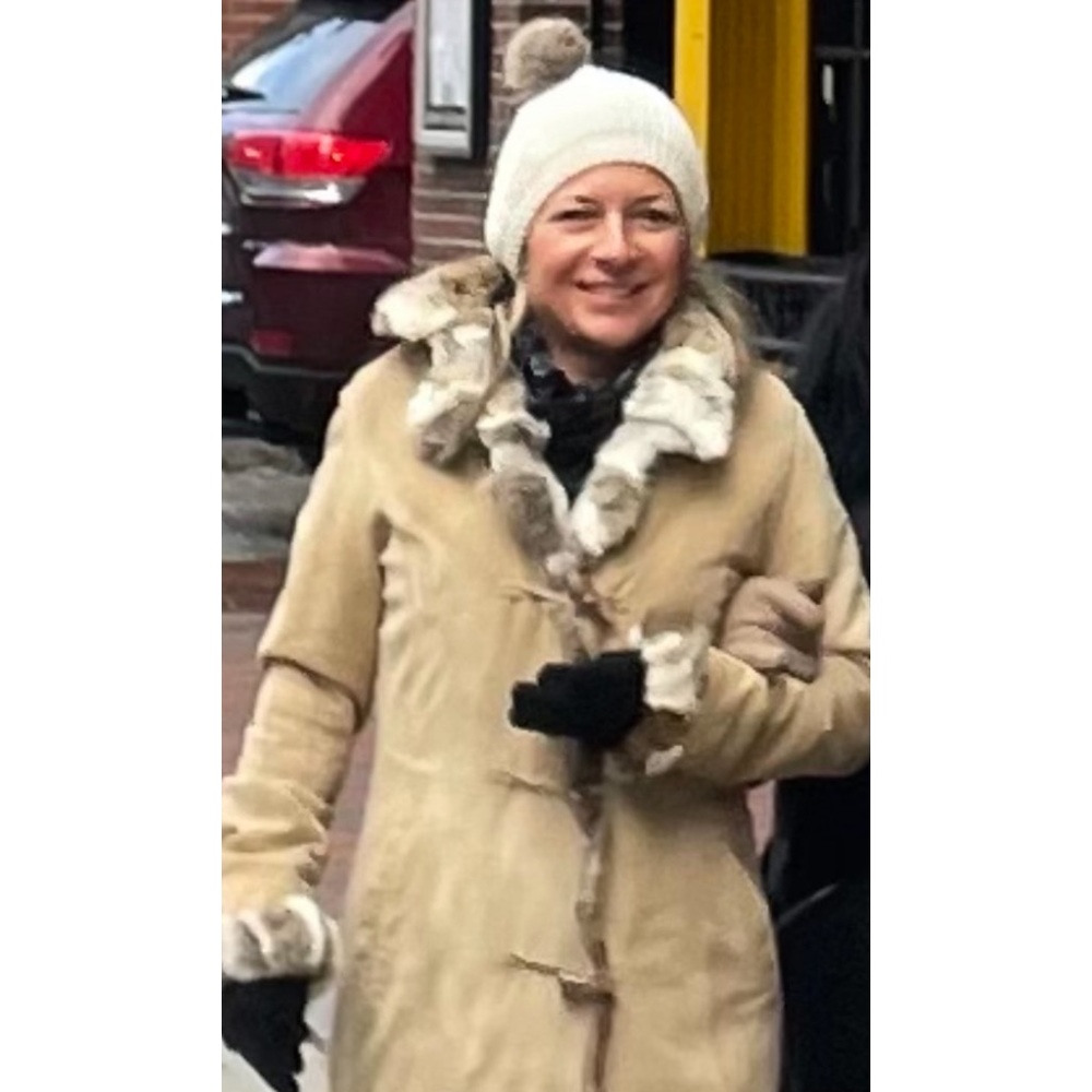 Fur coat French designer (already dry-cleaned)